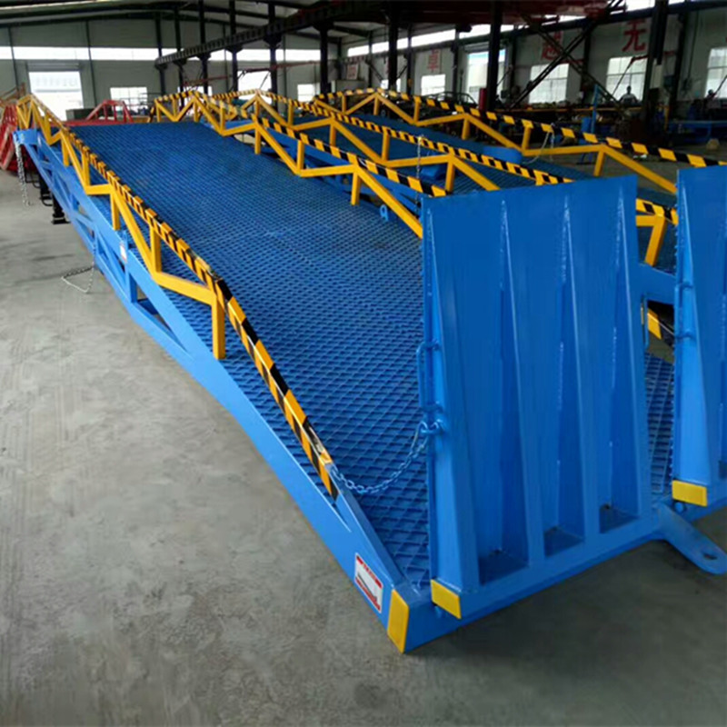 ��܇(ch��)���ք�(d��ng)Һ���Ƅ�(d��ng)�̶�ʽ���b���܇(ch��)�^(gu��)���bж؛ƽ�_(t��i)�O(sh��)���܇(ch��)��